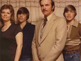 162437_with_family2.jpg